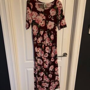 Women’s maxi dress